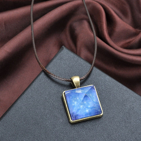 *NEW* Glowing Crystal Pyramid Pendant Necklace